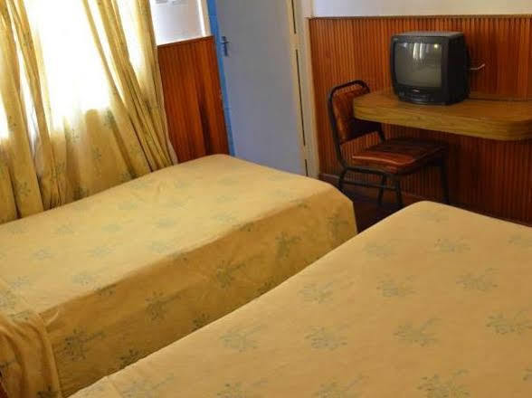 Sirona Getaway Hotel Найроби Экстерьер фото